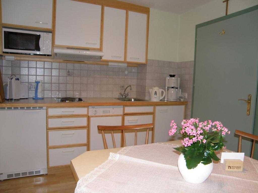 Appartement Sylvester Matrei in Osttirol Szoba fotó